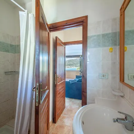Beautiful In With Kitchen Appartement Golfo Aranci